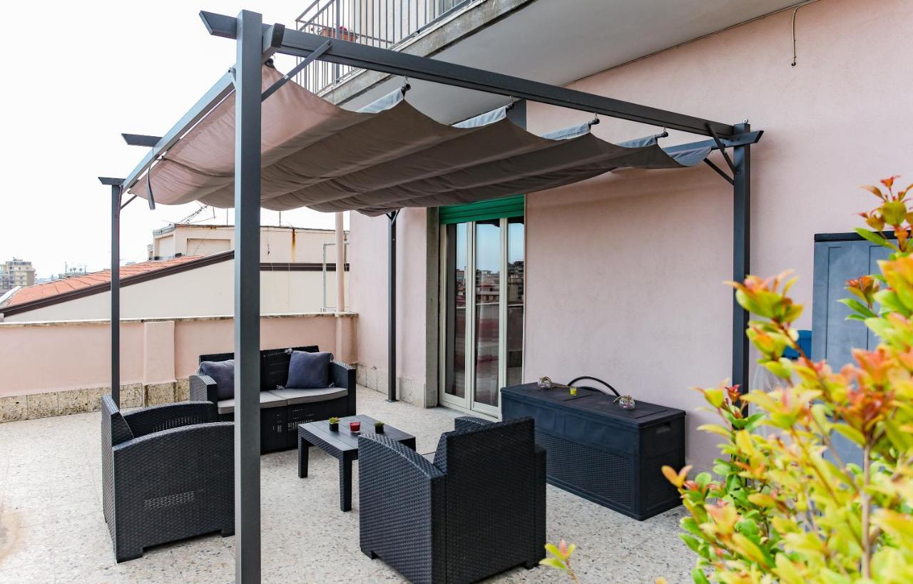 Your Apartment Катания Экстерьер фото